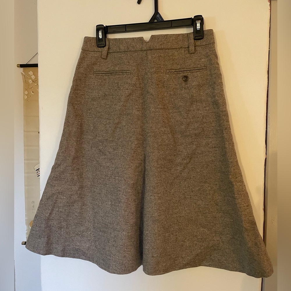 J Crew 100% Wool Size 4 Women’s Tan Brown Cream Colored Comfy Casual Skirt - Picture 3 of 3